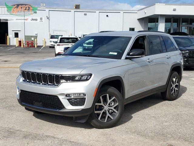 new 2025 Jeep Grand Cherokee car, priced at $44,479