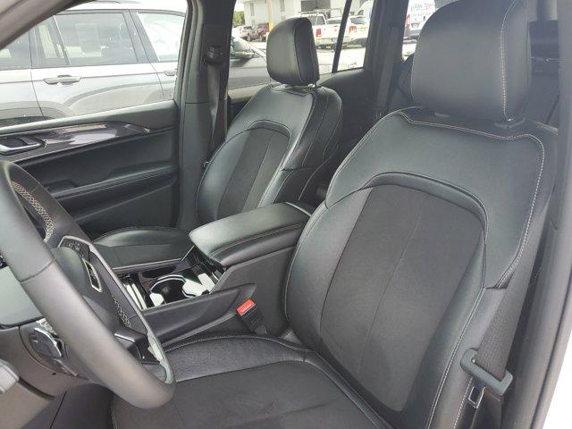 used 2023 Jeep Grand Cherokee car, priced at $40,995