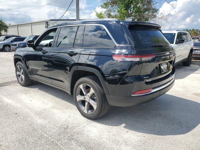 used 2023 Jeep Grand Cherokee car, priced at $38,495