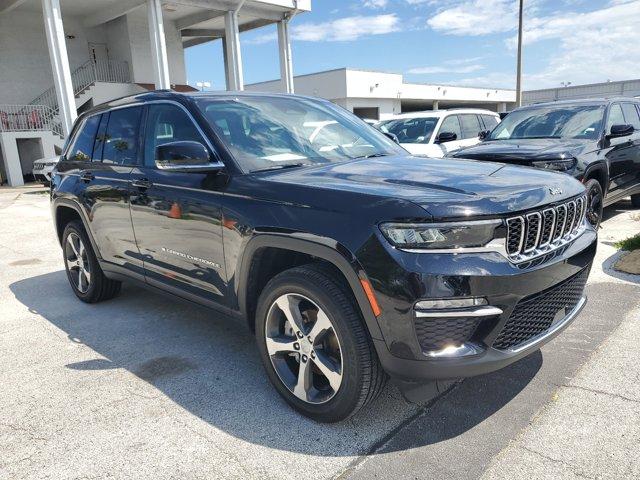 used 2023 Jeep Grand Cherokee car, priced at $38,495