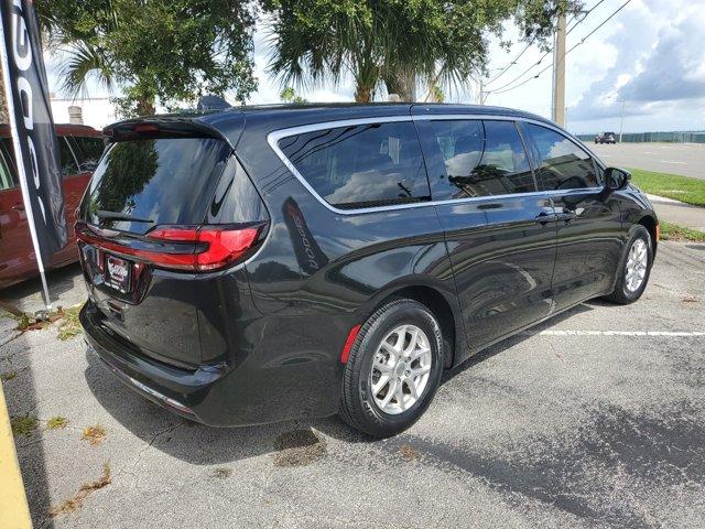 used 2023 Chrysler Pacifica car, priced at $33,995