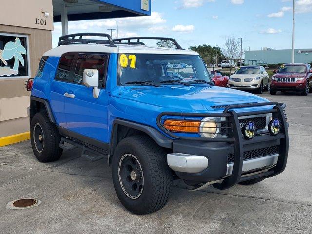 used 2007 Toyota FJ Cruiser car, priced at $10,995