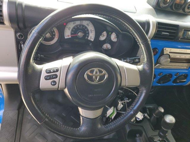 used 2007 Toyota FJ Cruiser car, priced at $10,995