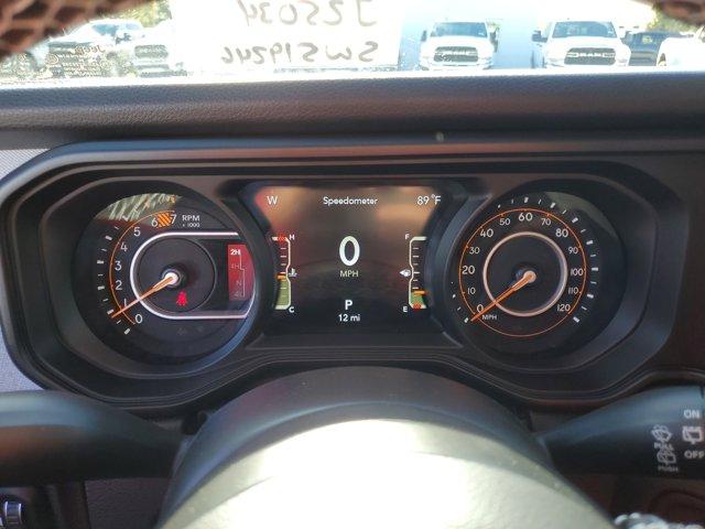 new 2025 Jeep Wrangler car