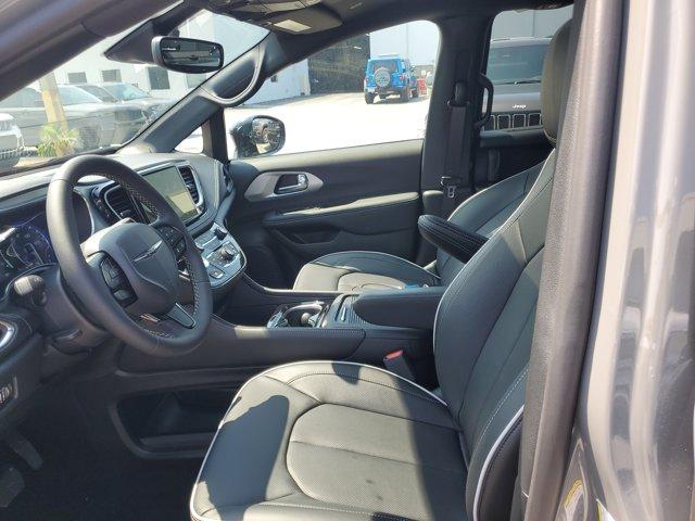 new 2025 Chrysler Pacifica car, priced at $50,715