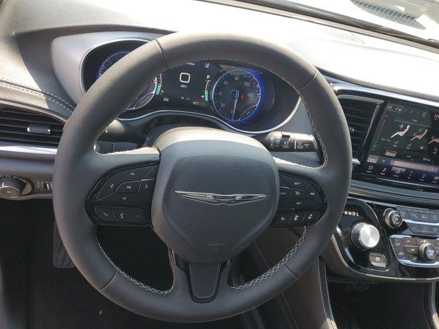 new 2025 Chrysler Pacifica car, priced at $50,715