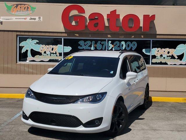 used 2019 Chrysler Pacifica car, priced at $14,995