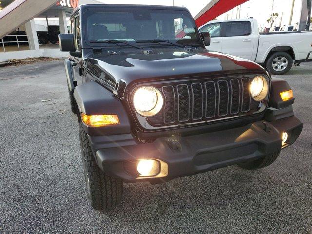 new 2025 Jeep Wrangler car