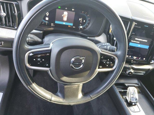 used 2022 Volvo XC60 car, priced at $37,995