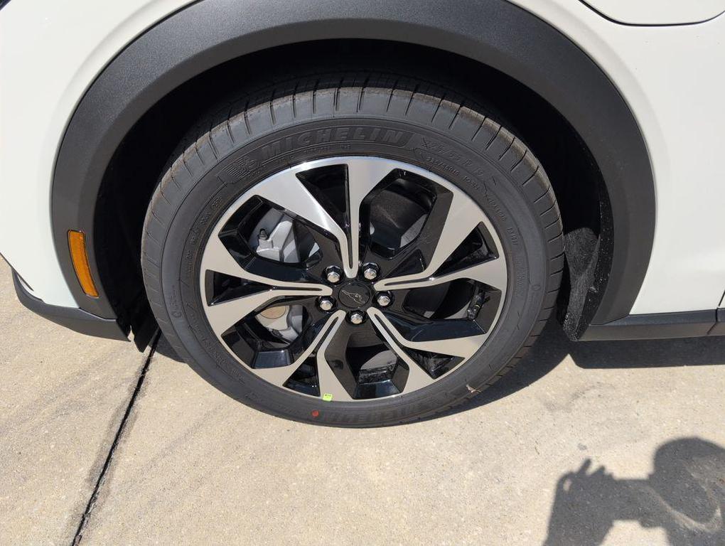 new 2025 Ford Mustang Mach-E car, priced at $35,549