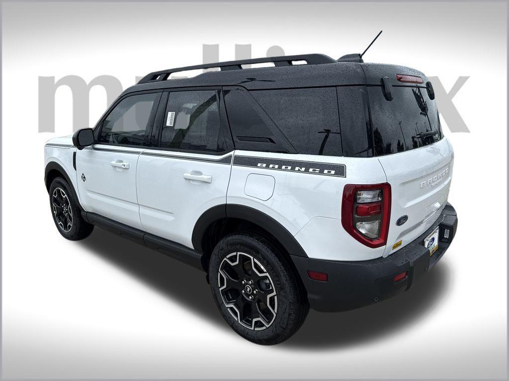 new 2025 Ford Bronco Sport car, priced at $38,378