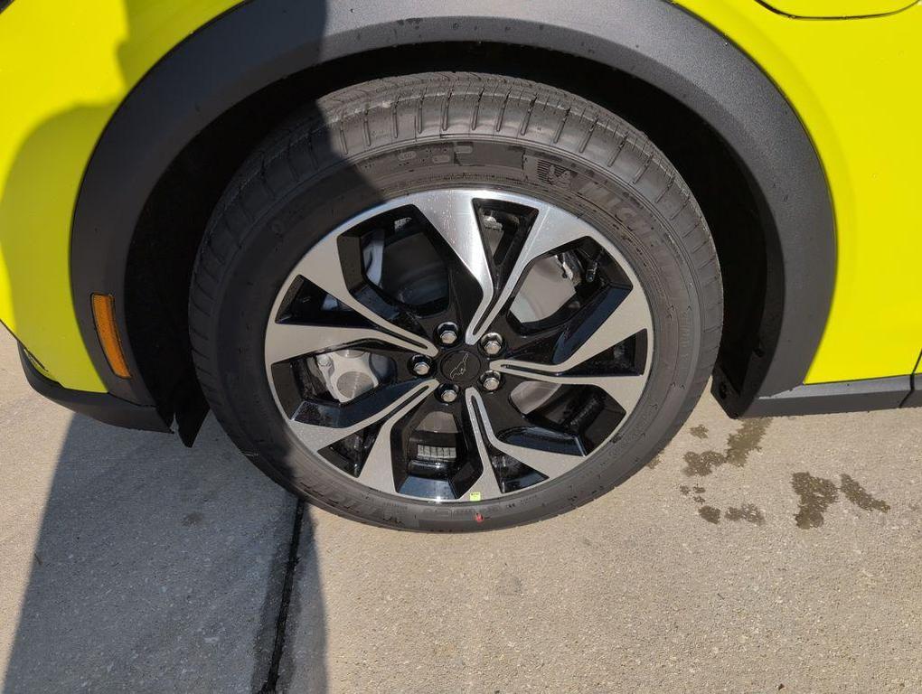 new 2025 Ford Mustang Mach-E car, priced at $34,574