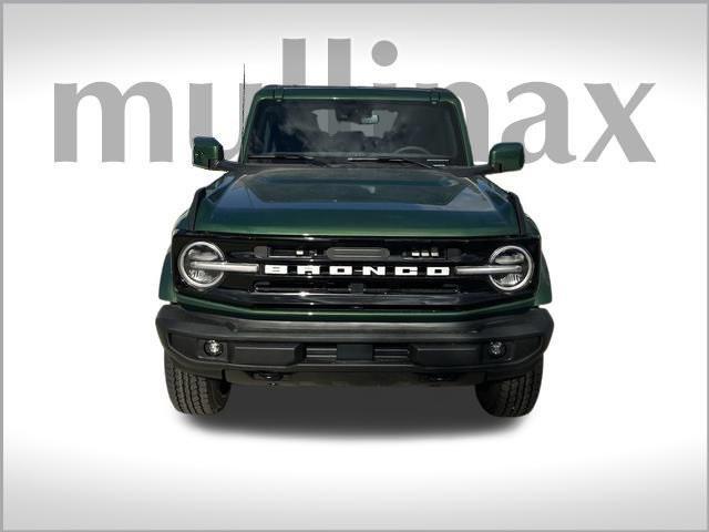 new 2024 Ford Bronco car, priced at $48,061