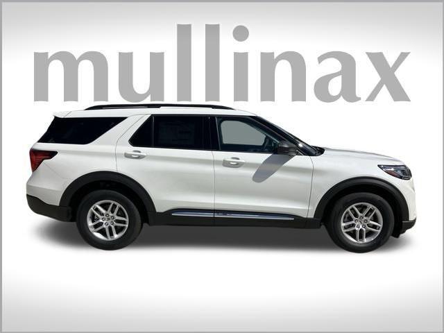 new 2025 Ford Explorer car, priced at $40,150