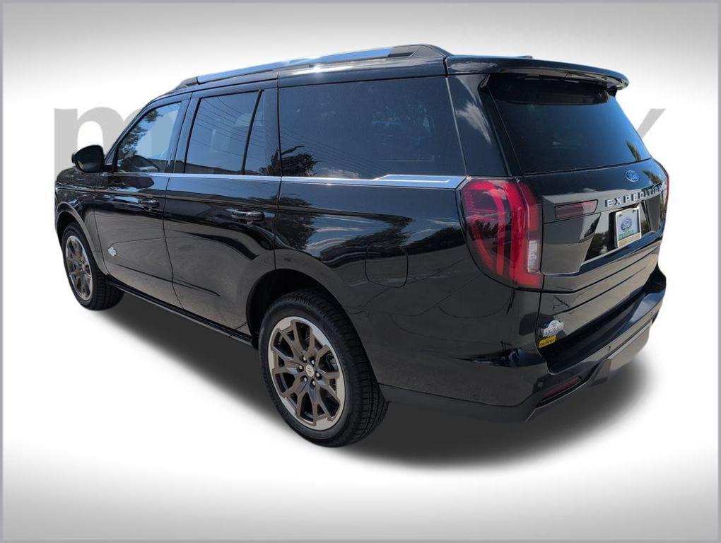 new 2025 Ford Expedition car, priced at $83,881