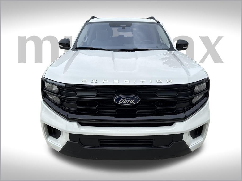 new 2025 Ford Expedition car, priced at $67,569