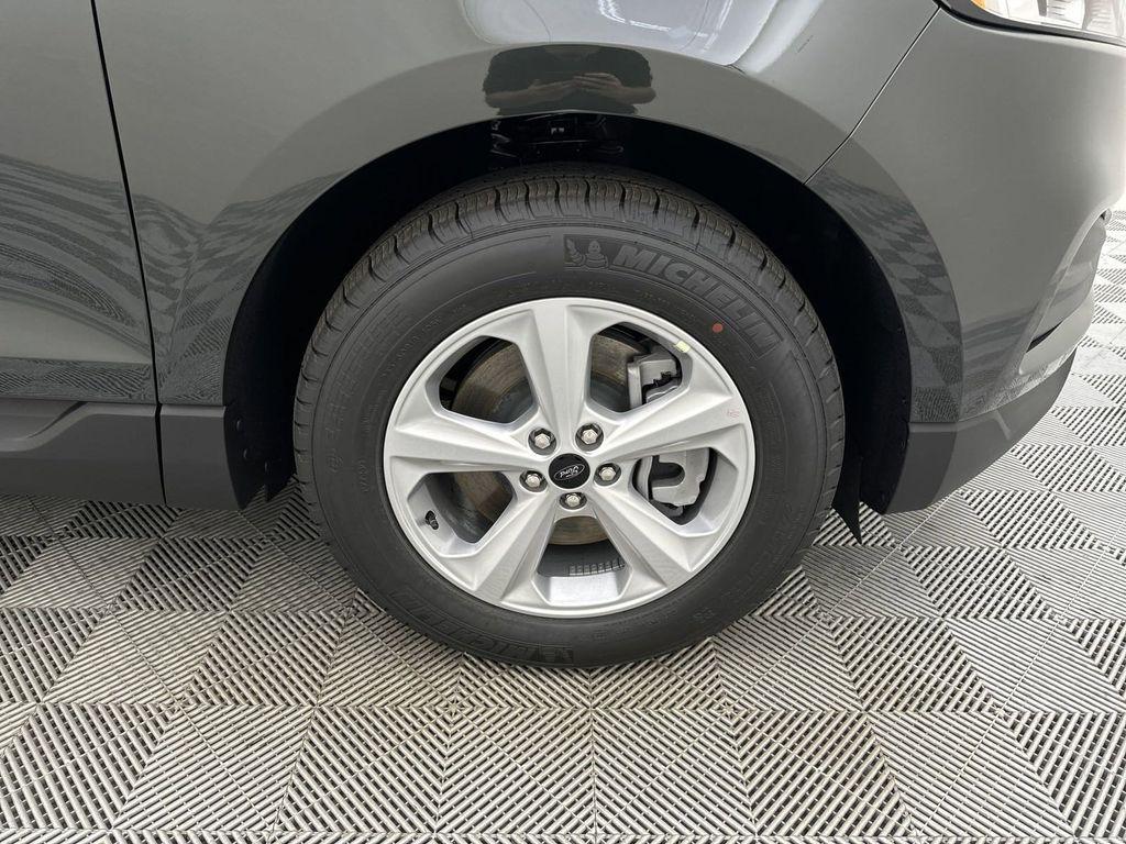 new 2024 Ford Edge car, priced at $31,159