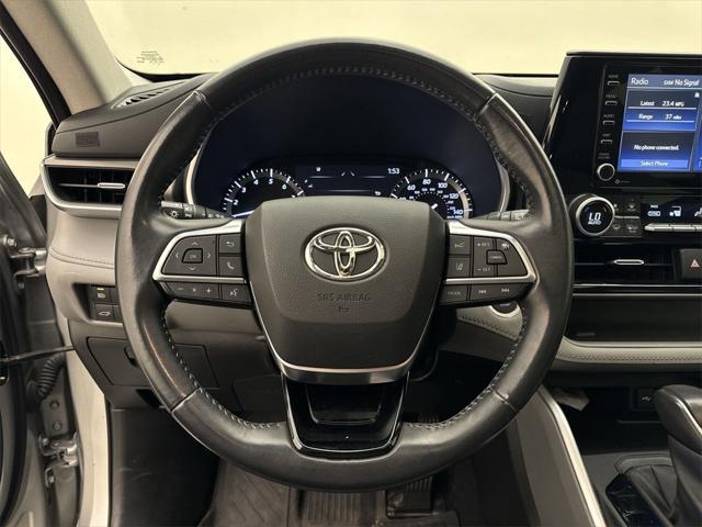 used 2021 Toyota Highlander car, priced at $31,534