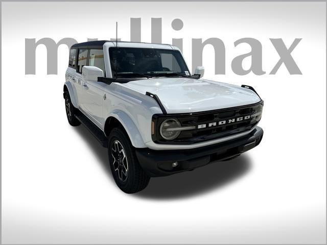 new 2024 Ford Bronco car, priced at $50,319