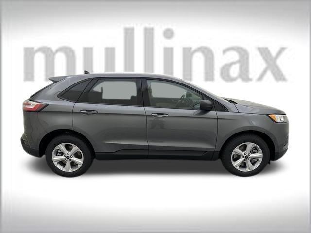 new 2024 Ford Edge car, priced at $31,900