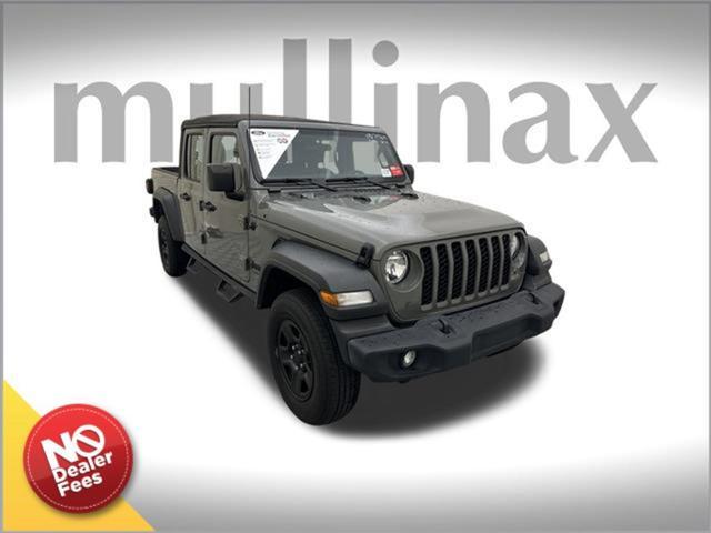 used 2022 Jeep Gladiator car, priced at $30,498