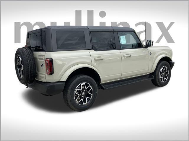 new 2025 Ford Bronco car, priced at $55,327