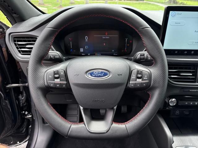 new 2025 Ford Escape car, priced at $31,625