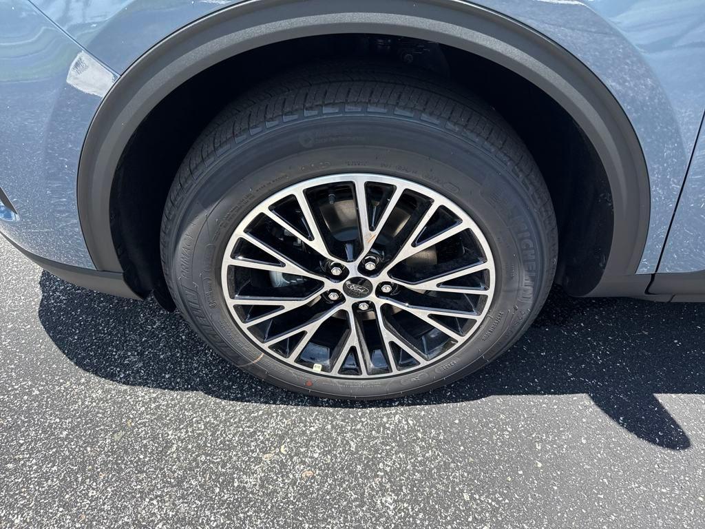 new 2025 Ford Escape PHEV car, priced at $34,826