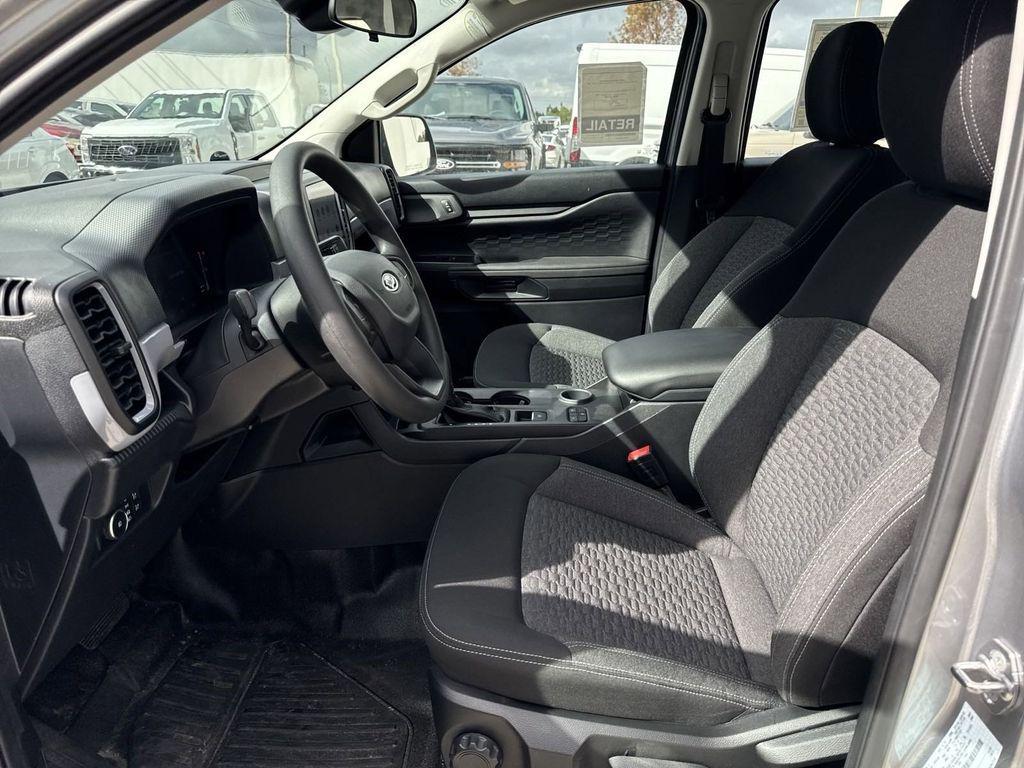 new 2024 Ford Ranger car, priced at $33,999