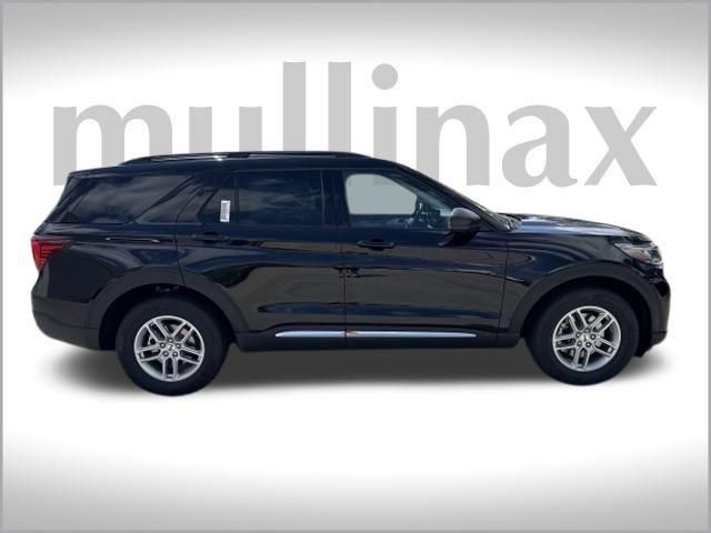 new 2025 Ford Explorer car, priced at $41,796