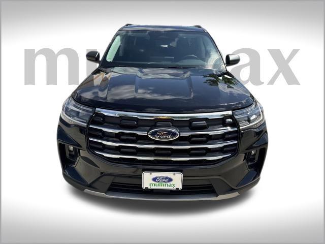 new 2025 Ford Explorer car, priced at $41,796
