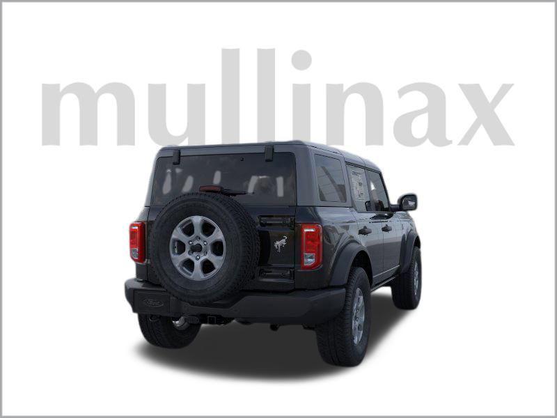 new 2025 Ford Bronco car, priced at $44,527