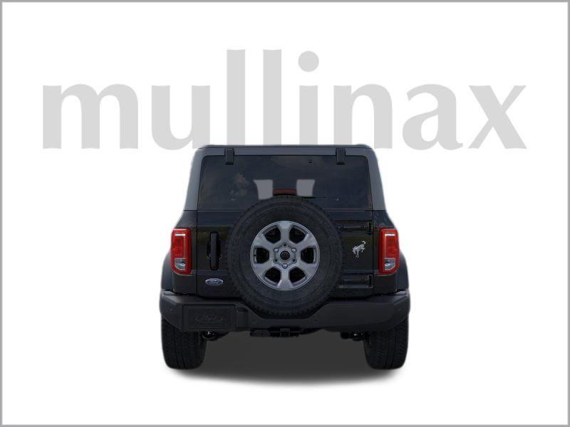 new 2025 Ford Bronco car, priced at $44,527