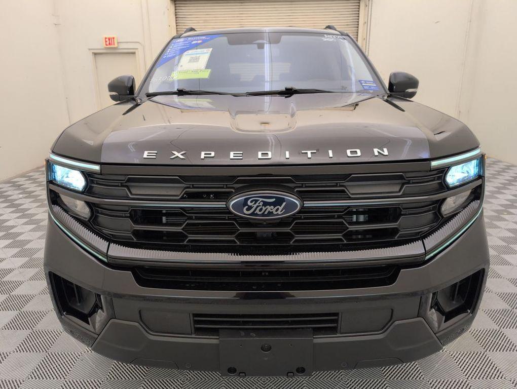 used 2025 Ford Expedition Max car, priced at $62,900