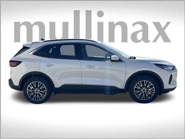 new 2025 Ford Escape car, priced at $35,293