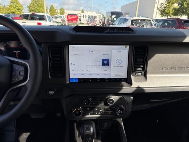 new 2025 Ford Bronco car, priced at $41,376