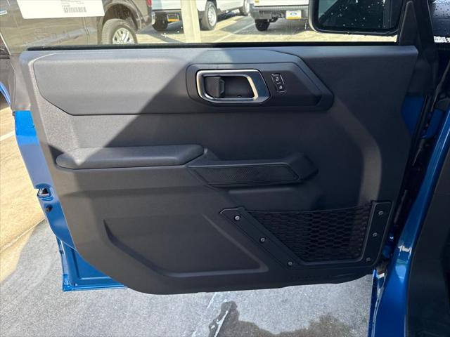 new 2025 Ford Bronco car, priced at $41,376