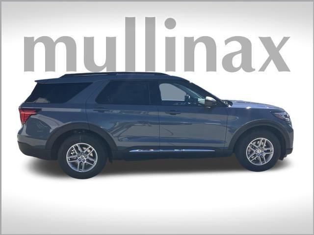 new 2025 Ford Explorer car, priced at $39,542