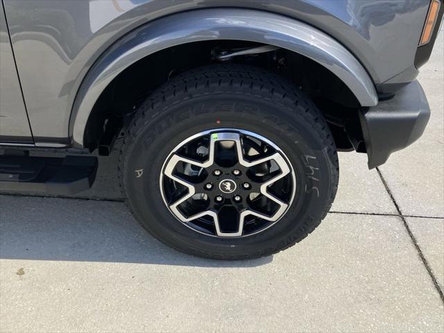 new 2024 Ford Bronco car, priced at $50,077