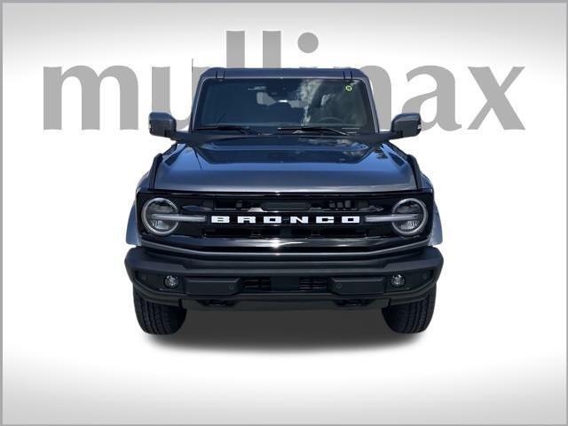 new 2024 Ford Bronco car, priced at $50,652