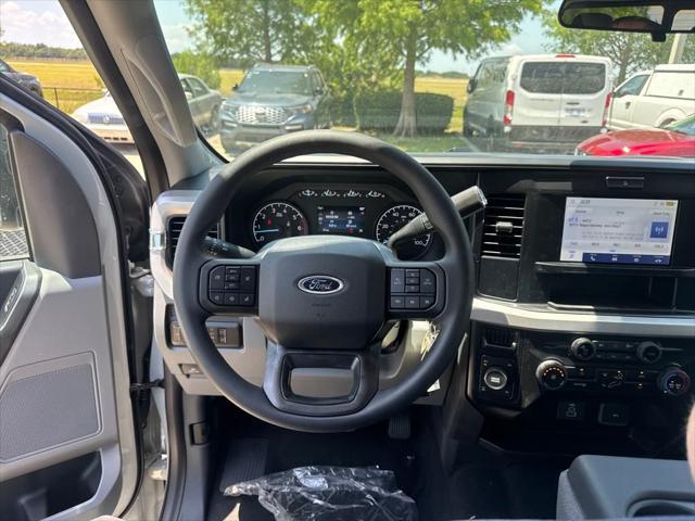 new 2025 Ford F-250 car, priced at $56,914