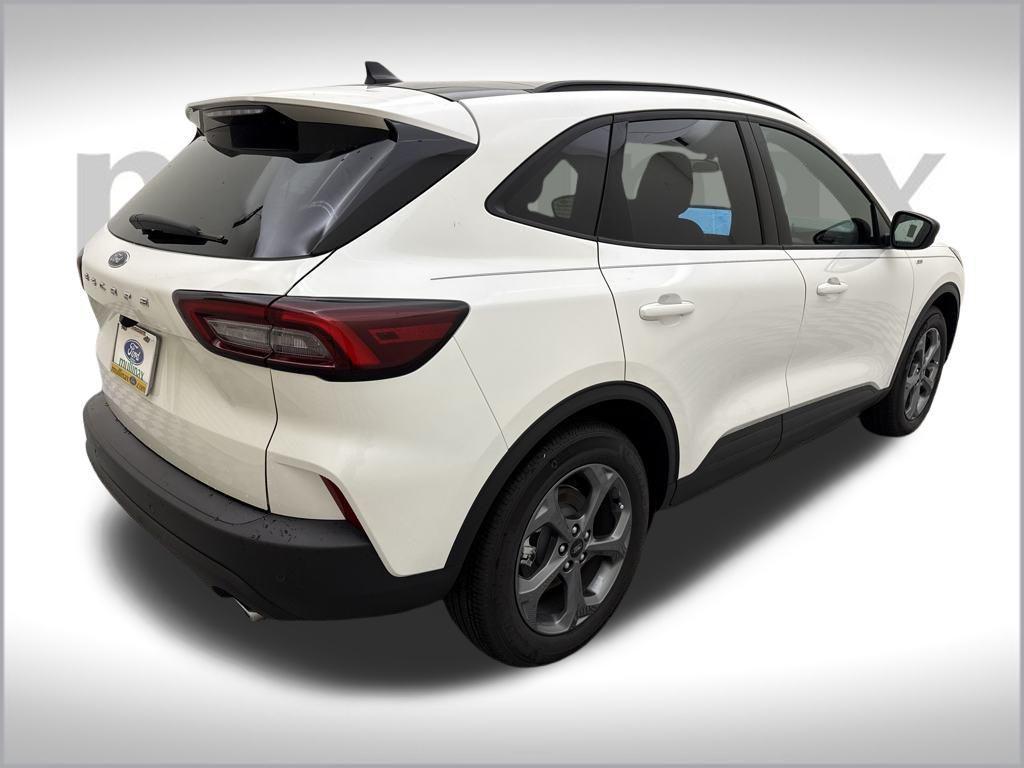 new 2025 Ford Escape car, priced at $28,130