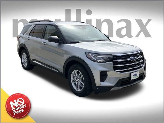 new 2025 Ford Explorer car, priced at $40,693