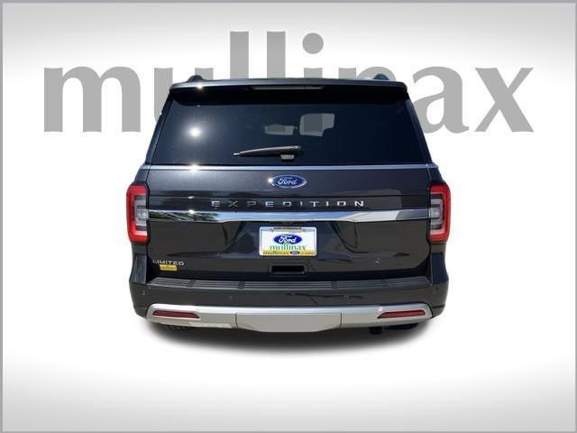 new 2024 Ford Expedition car, priced at $69,999