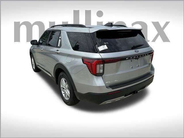 new 2025 Ford Explorer car, priced at $42,423