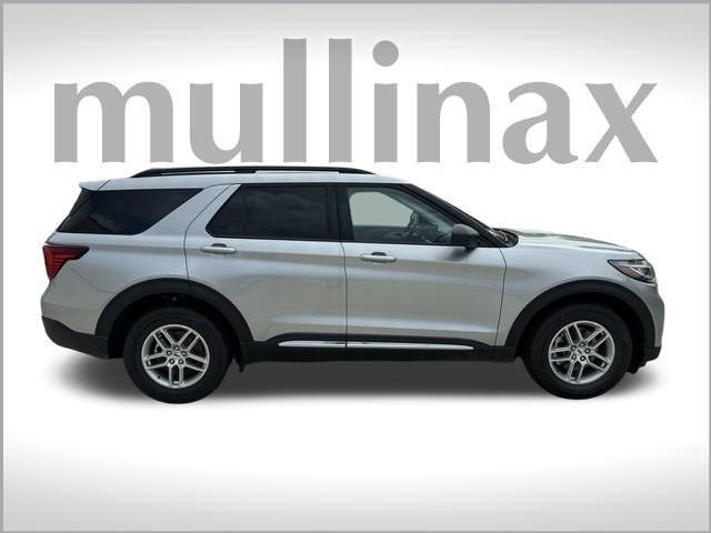 new 2025 Ford Explorer car, priced at $42,423