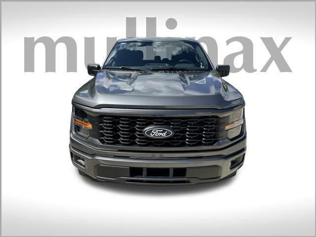 new 2024 Ford F-150 car, priced at $42,302