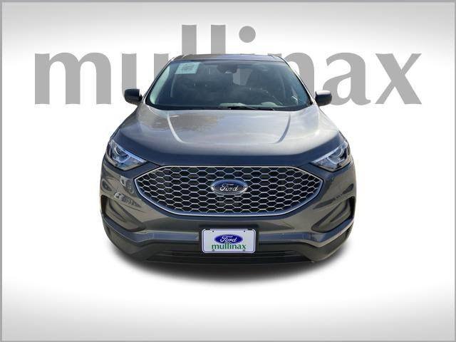 new 2024 Ford Edge car, priced at $32,578