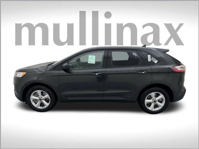 new 2024 Ford Edge car, priced at $31,900