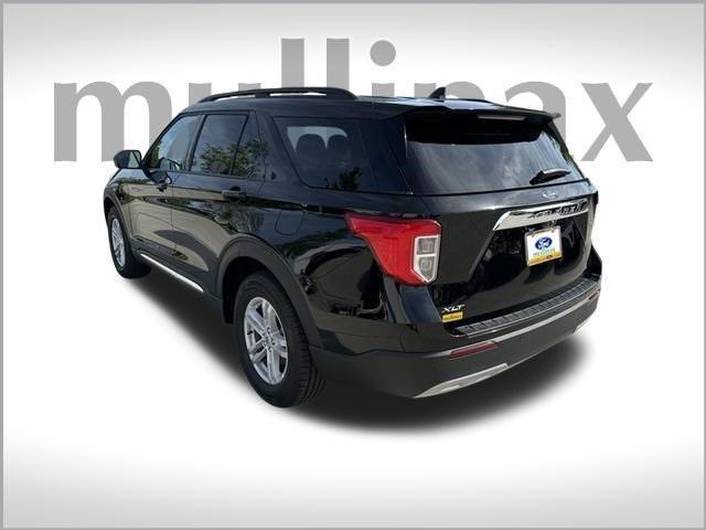 new 2024 Ford Explorer car, priced at $42,878